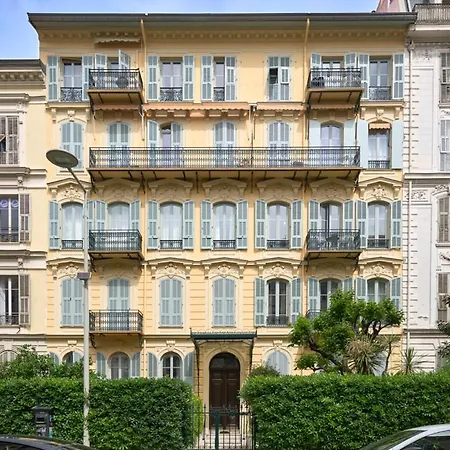 Sunlight - Gisele - Hyper Central, 1 Bedroom With Large Living Nizza