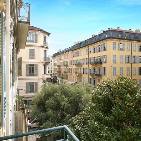 Sunlight - Gisele - Hyper Central, 1 Bedroom With Large Living Nizza