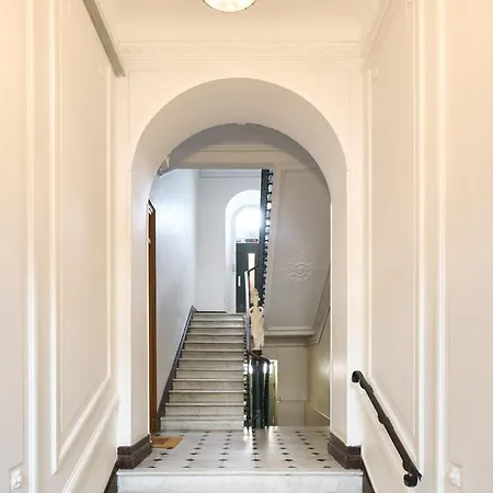 Sunlight - Gisele - Hyper Central, 1 Bedroom With Large Living Lejlighed Nice