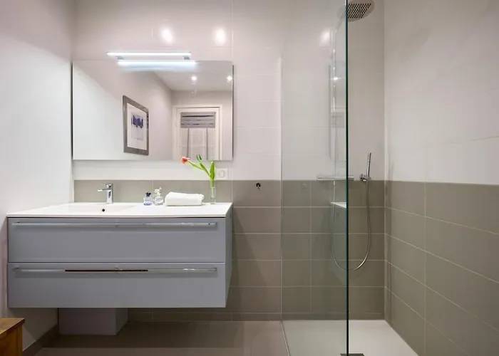Sunlight - Gisele - Hyper Central, 1 Bedroom With Large Living Νίκαια